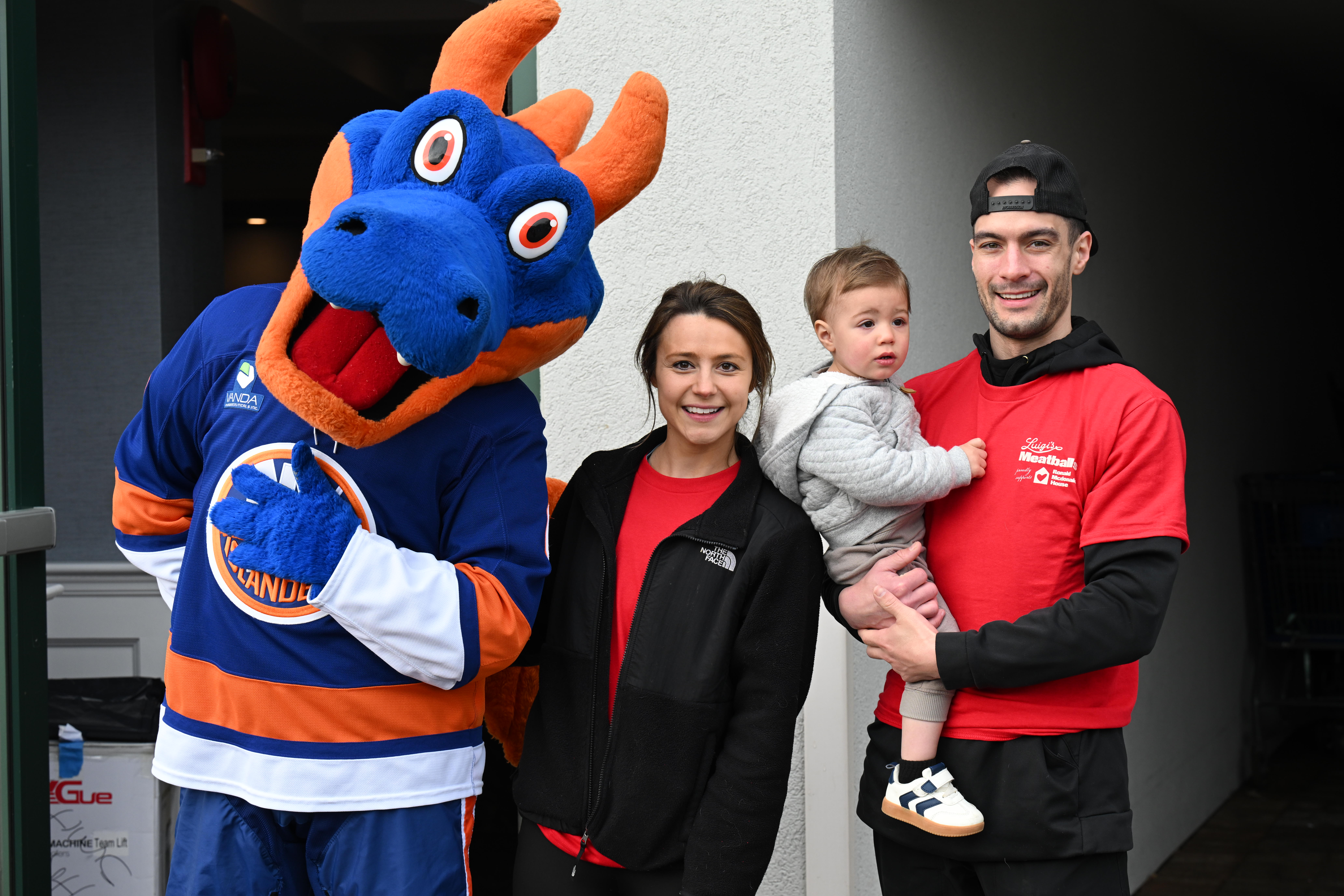 Walk Of Love &Amp; Certified 5K Raises $100,000 For Families 3 dsc 5525