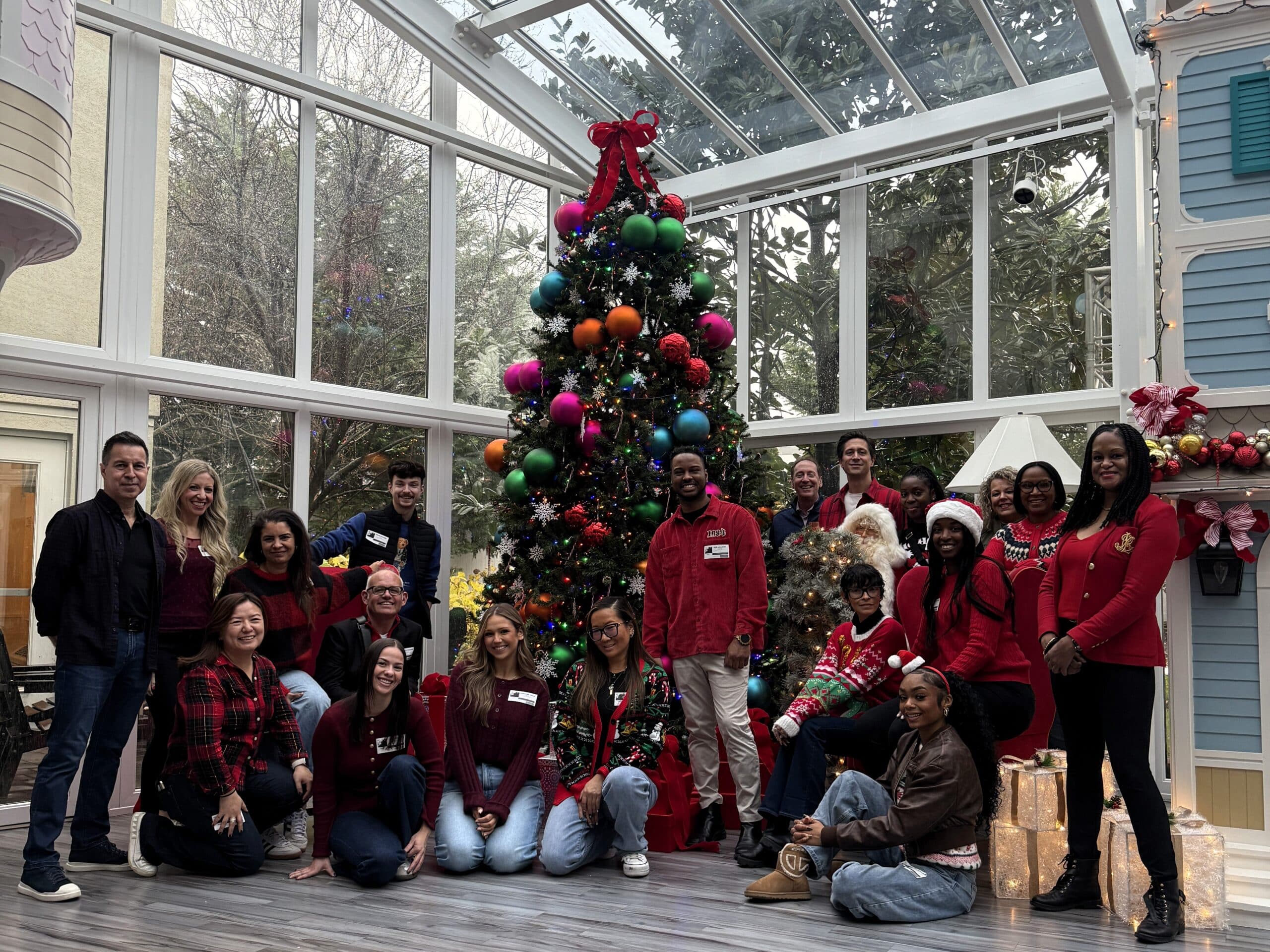 macys holiday decorating comes to ronald mcdonald house